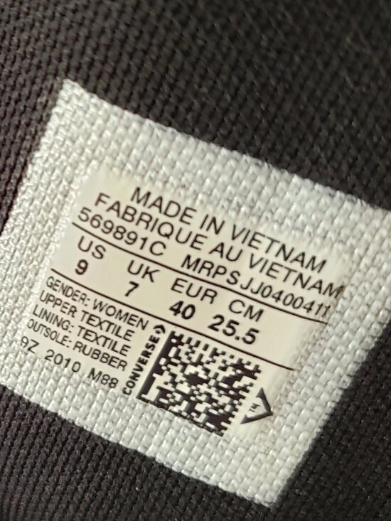 EUC CTAS Converse Lugged High 'Black Monochrome' (9) KICKS 569891C - Picture 4 of 8